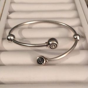 Chamilia starter bangle